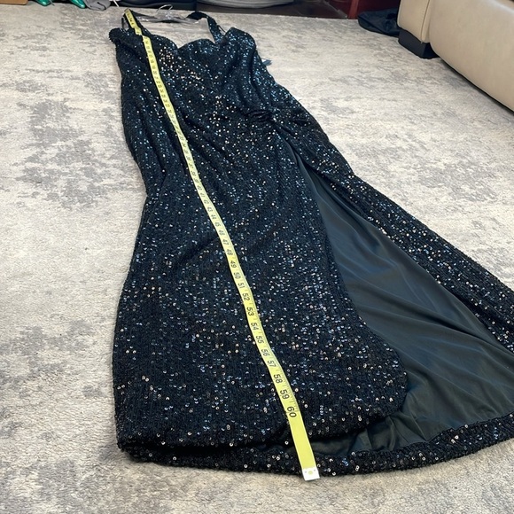 Ieena Mac Duggal 11279 High Slit Halter Neckline Dress Black Sequin Plus Size 20 - Picture 14 of 15